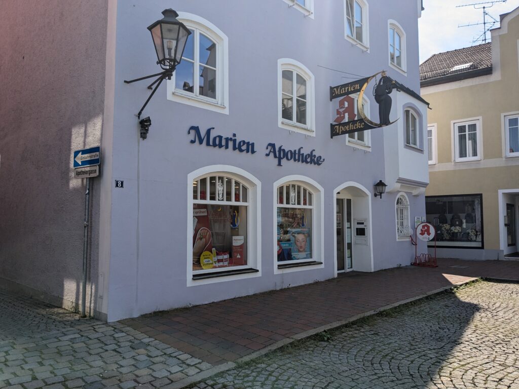 Filiale der Marien-Apotheke von Außen
